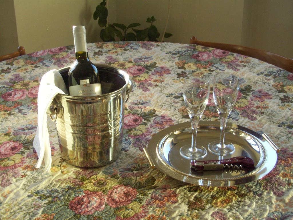 Bed And Breakfast La Palanzana Viterbo Ruang foto